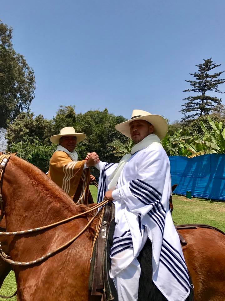 22089757_784468068399656_9119804413263626161_n