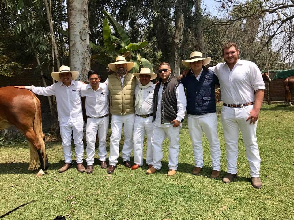 22141086_784468071732989_2076714264429970395_n